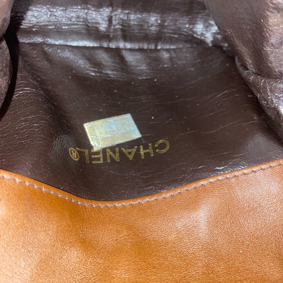 Rare🔥🔥Chanel Alligator Vintage Waist Flap Bag - Picture 15 of 16